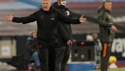  昂热主帅炮轰裁判遭禁赛处罚  