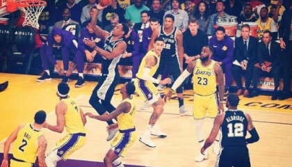  詹姆斯三双助湖人险胜马刺  